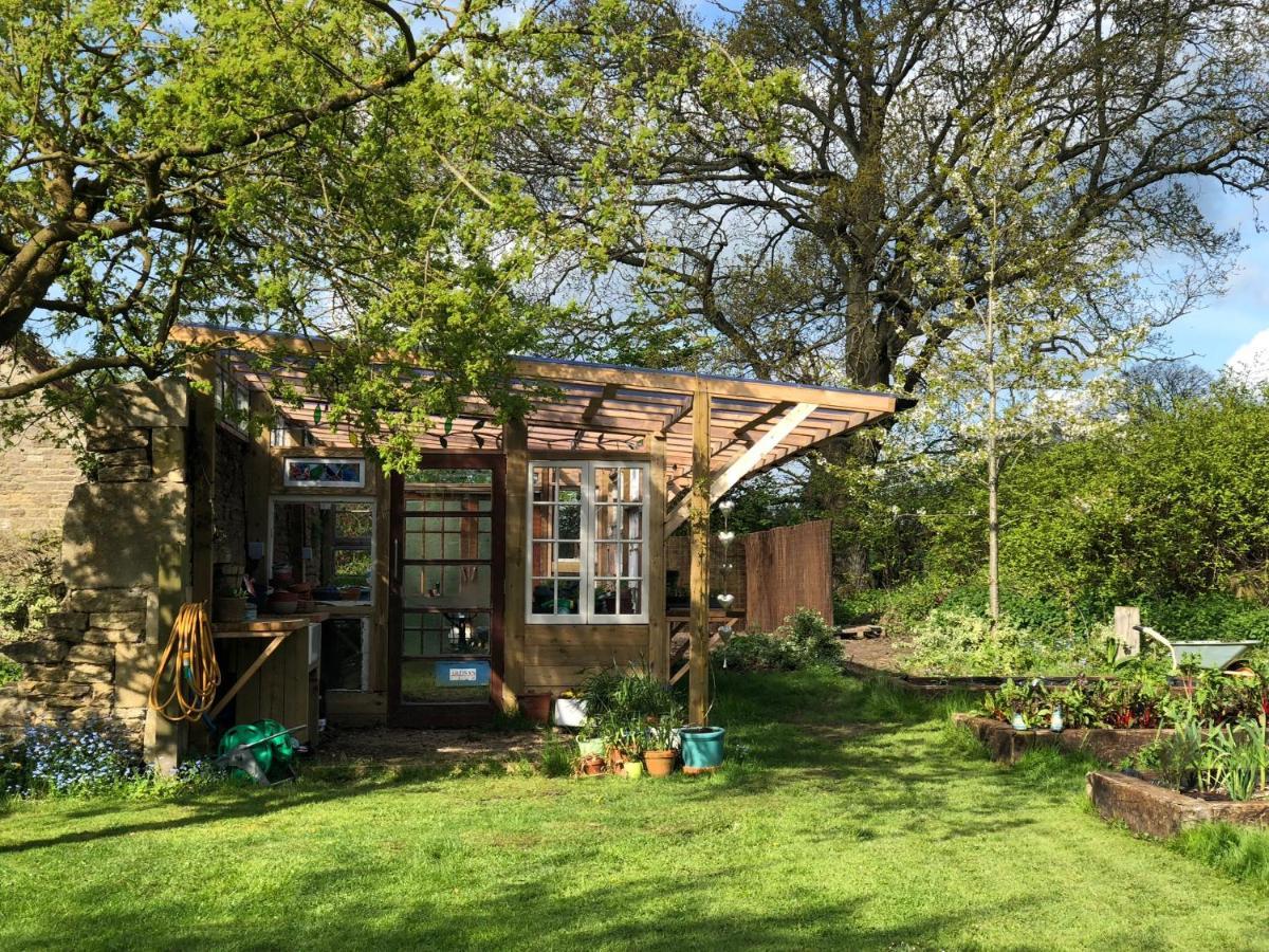 Pear Tree Inn Whitley Eksteriør bilde